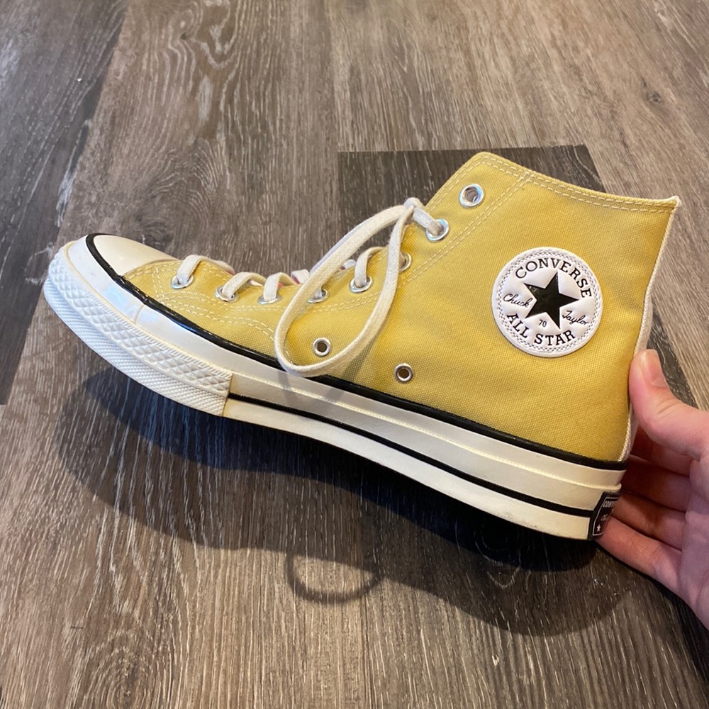 Pink Lemonade Hightop converse 💖🍋 - Picture 2 of 6